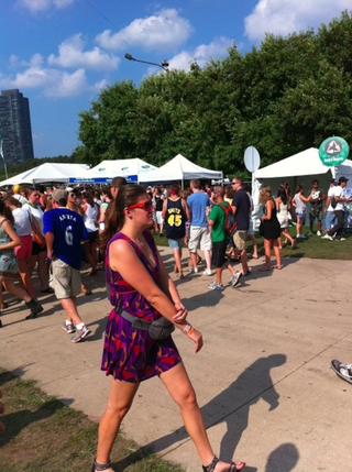 Illustration for article titled Look At These Fucking Hoopsters At Lollapalooza: Part Two
